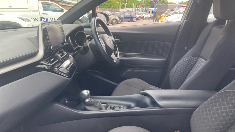 Toyota C-HR 1.8 Hybrid Icon 5dr CVT Hybrid Hatchback